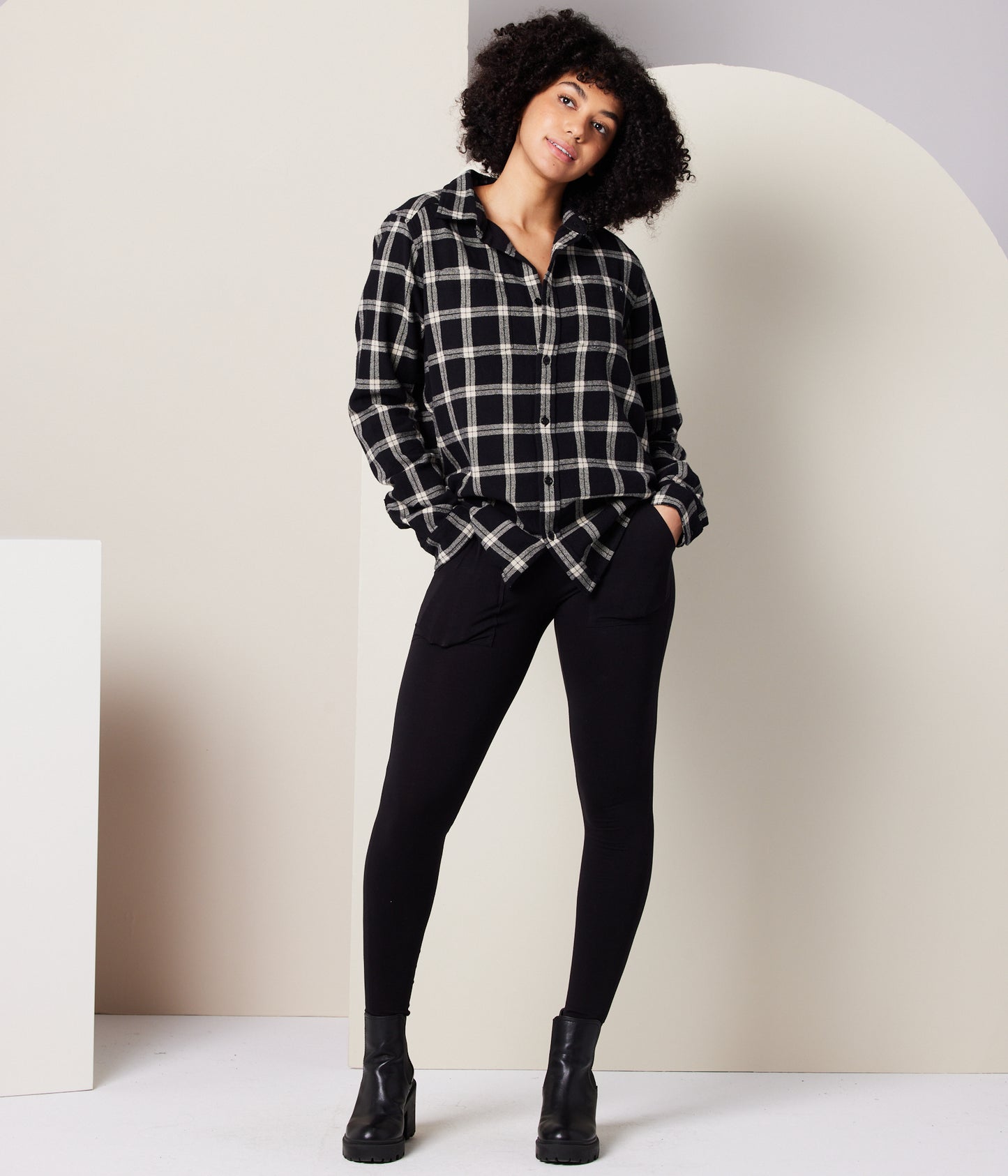 Shiloh Flannel, Black/Taupe Plaid