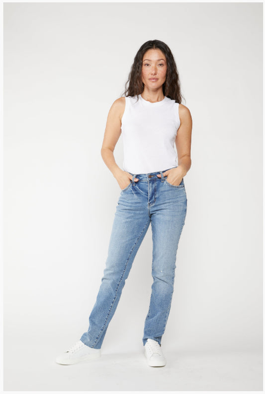 Crosby Boyfriend Jean, Classic Blue