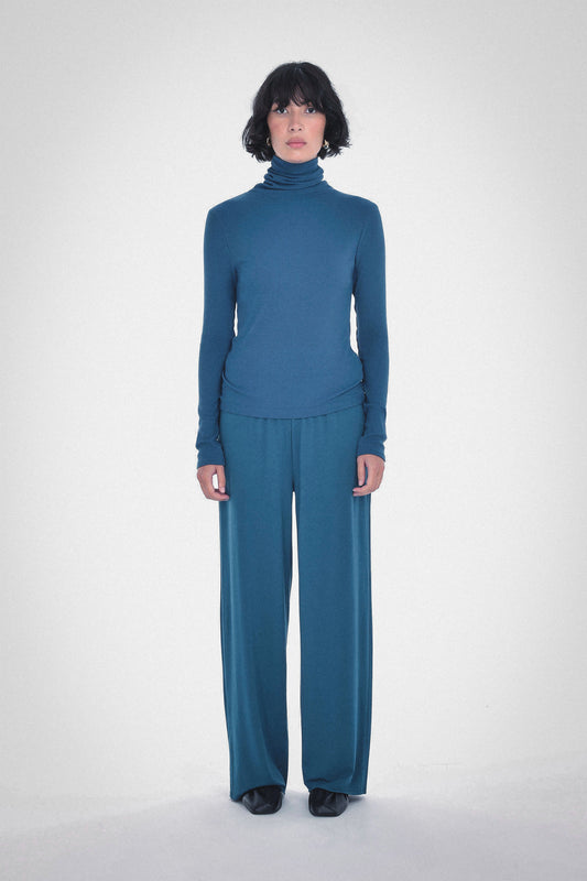 Cynthia Turtle Neck, Blue Coral