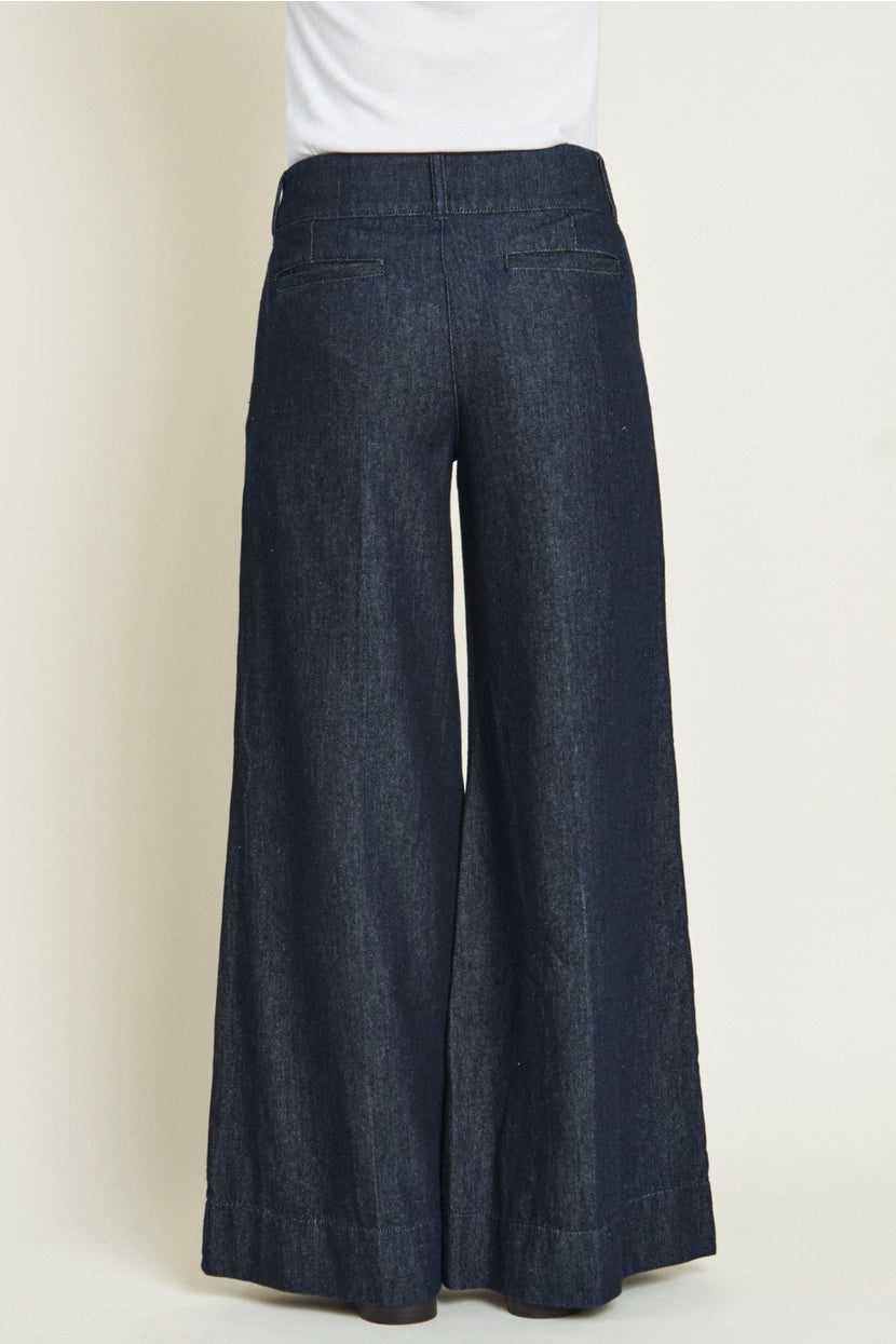 Danbury Pleated Trouser Jean, Timbers