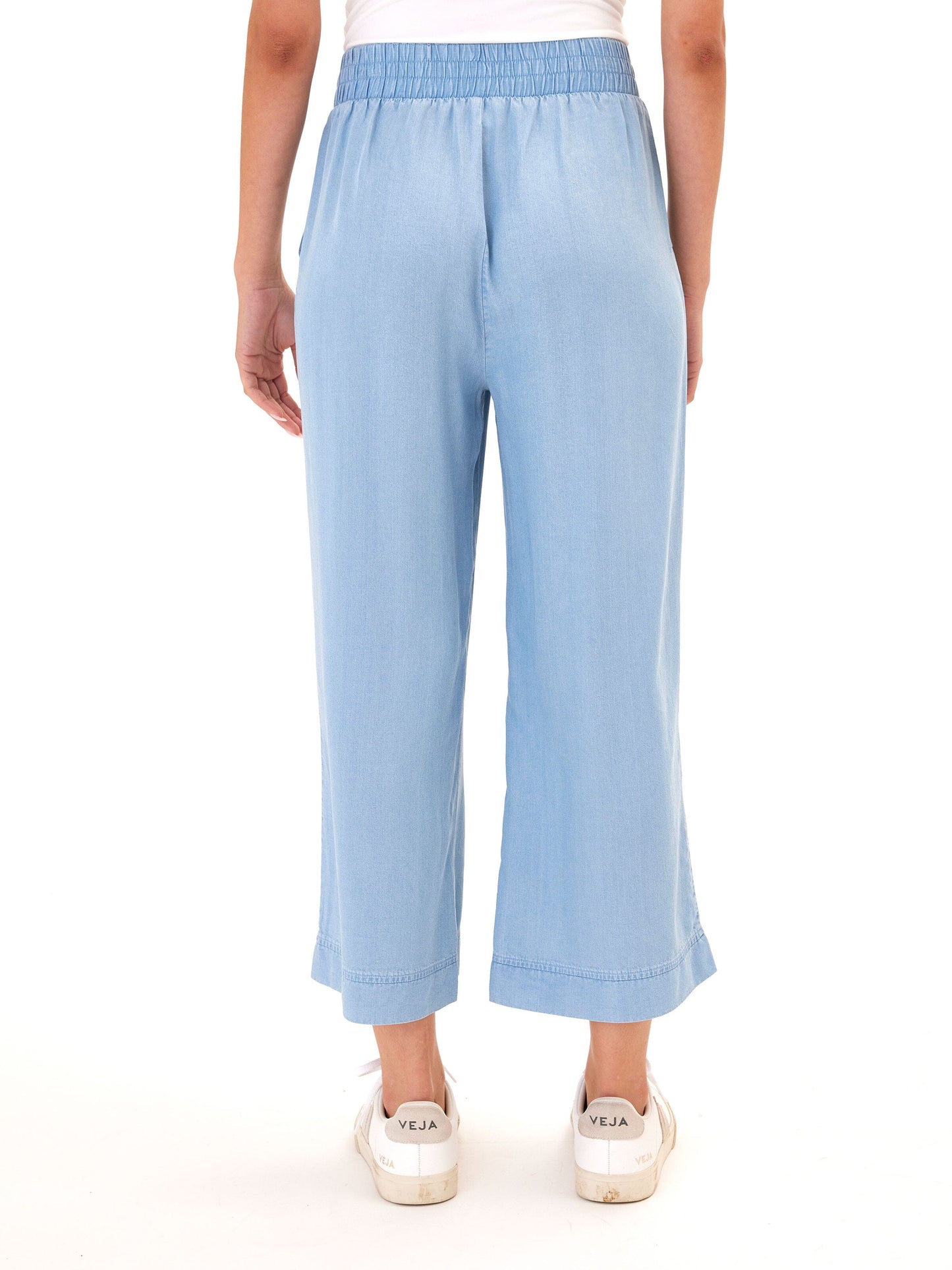 Harlowe Chambray Crop Pant, Light Wash