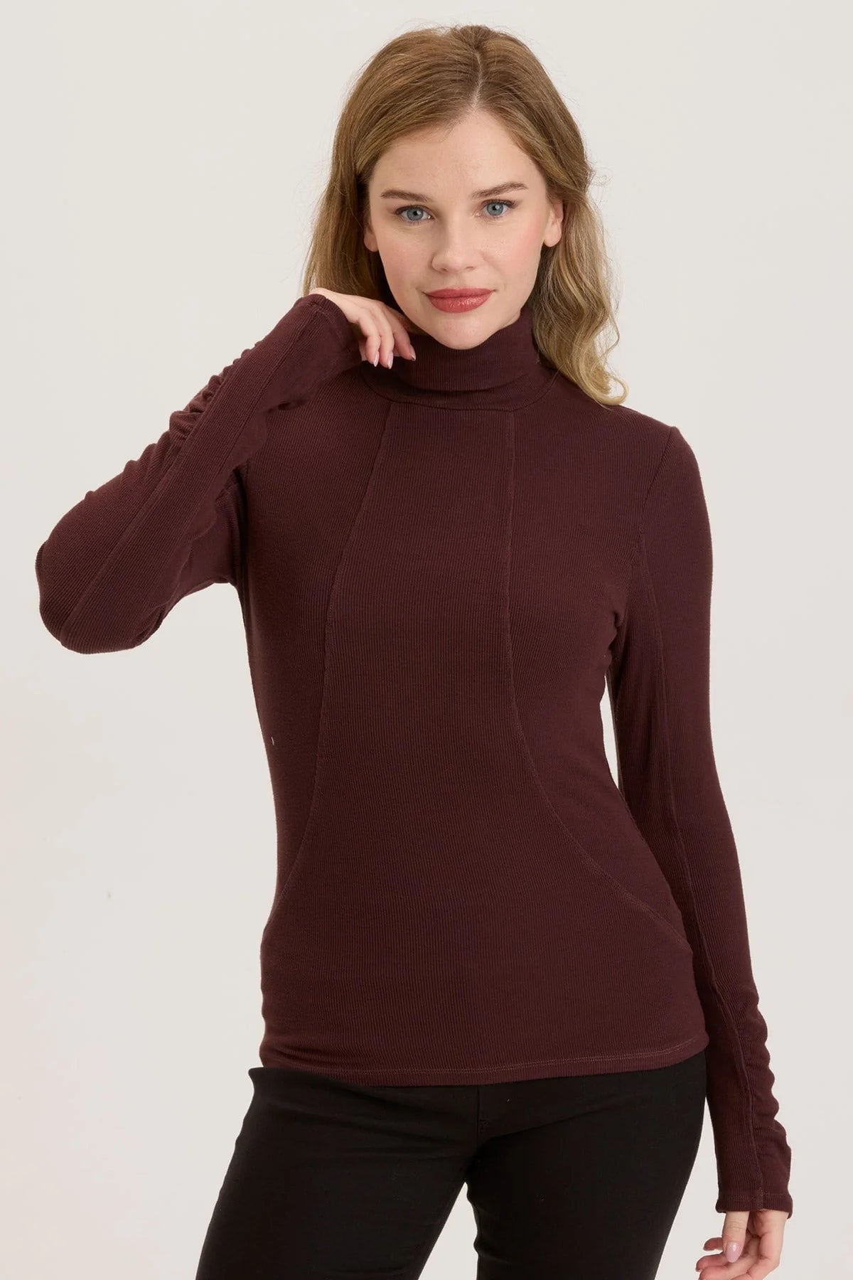 Rib Sorren Turtleneck, Sarsaparilla