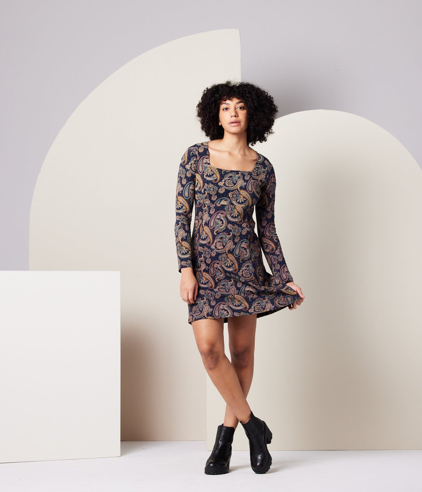 Sonnet Dress, Dark Blue Paisley