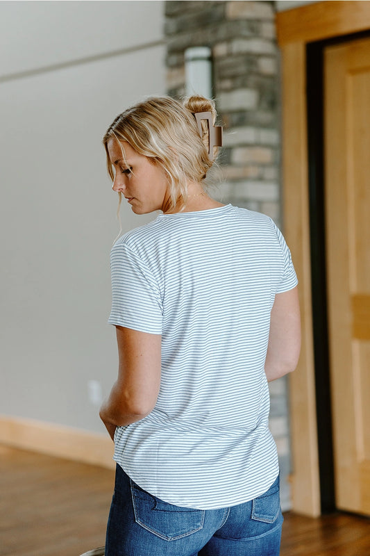 V-Neck Tee, Pebble