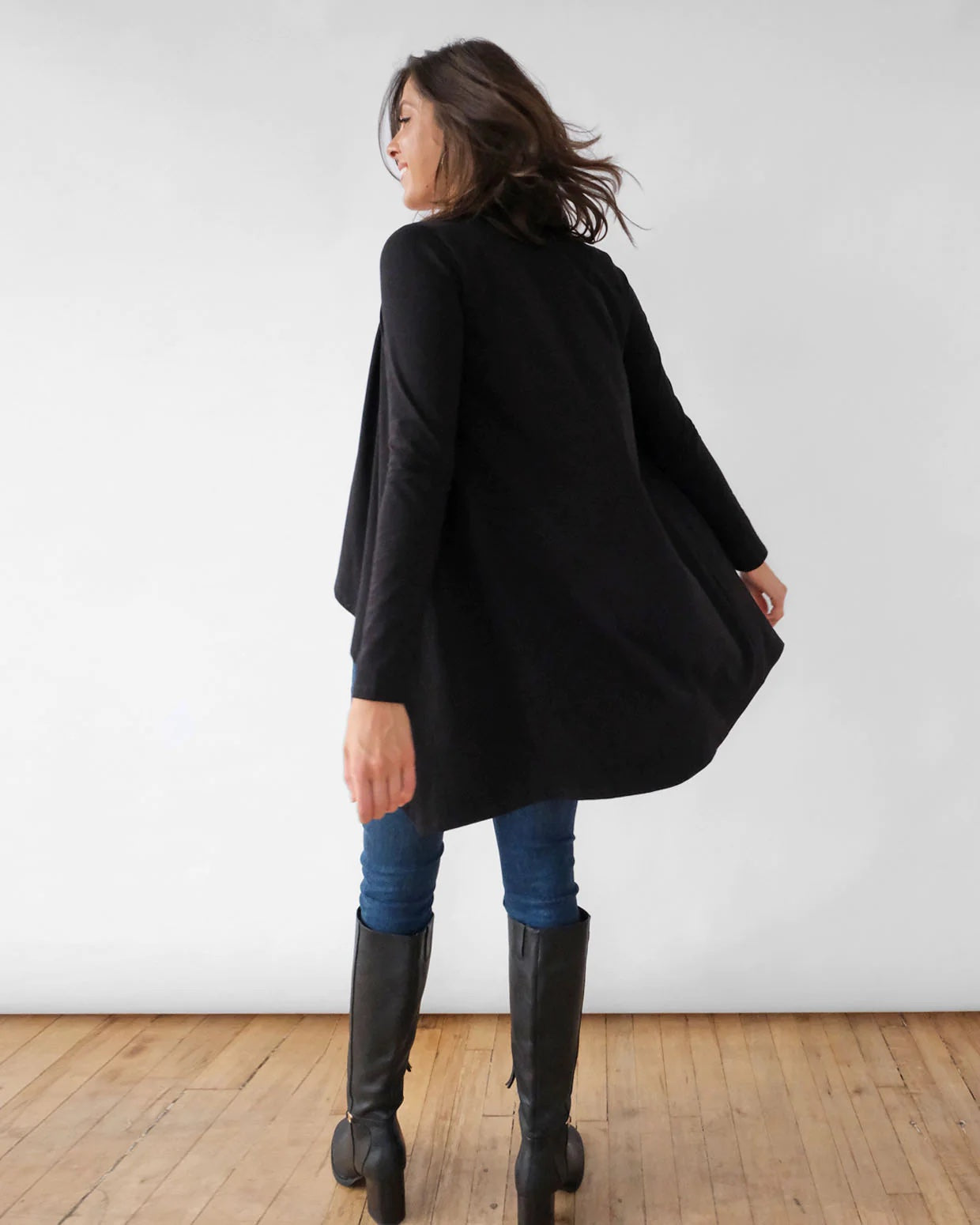 Wilma Cardigan, Black